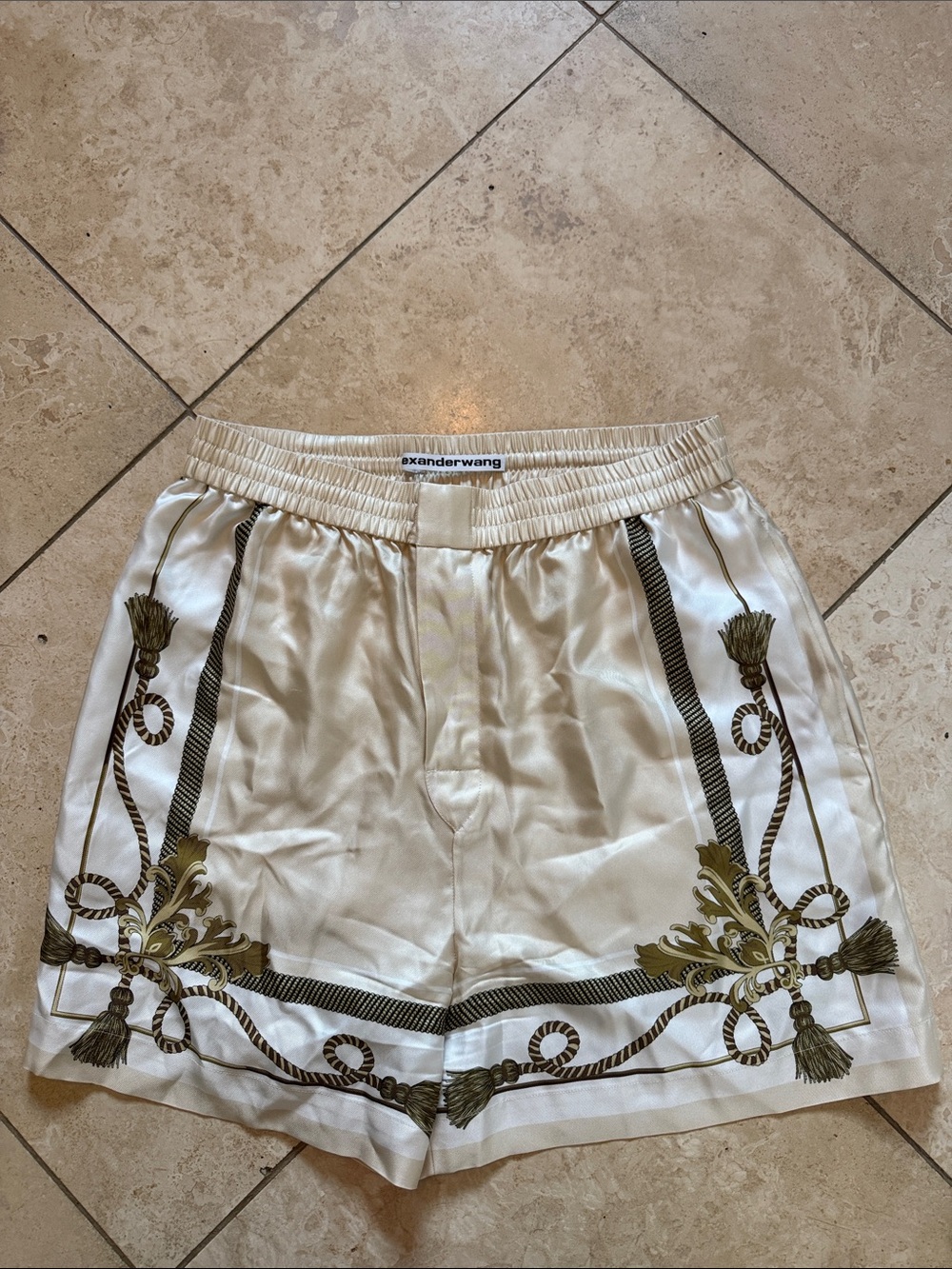 SILK never worn ALEXANDER WANG short